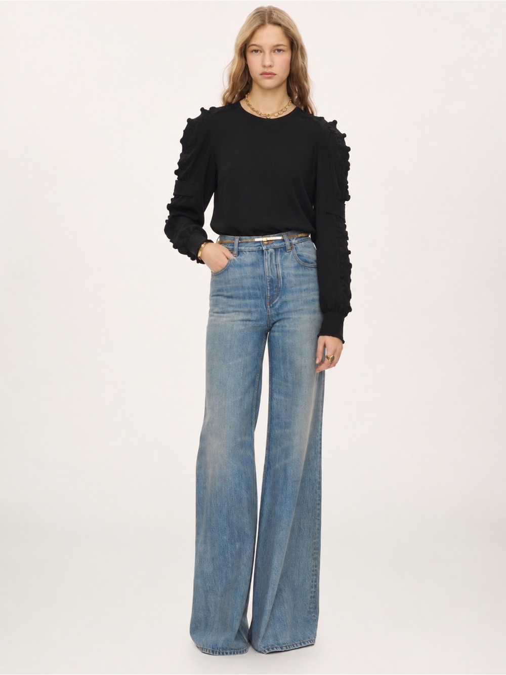 NWT CHLOÉ Black Ruffled crêpe top size 4